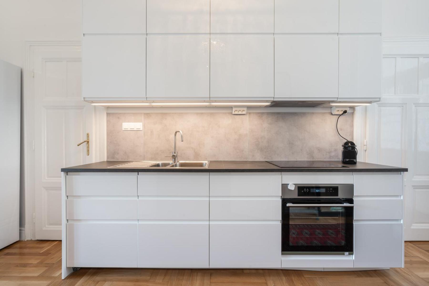 3 Bedroom Classical With A Modern Touch 2unit Apartment
