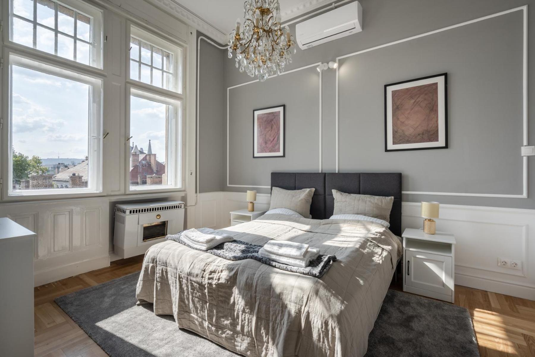 3 Bedroom Classical With A Modern Touch 2unit